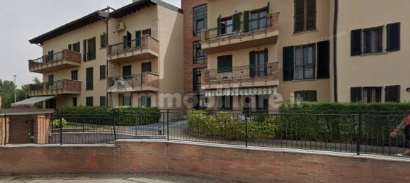 1 bedroom Apartment in Pavia, Italy No. 207038 2