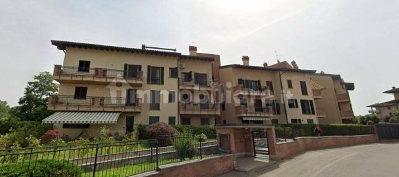 1 bedroom Apartment in Pavia, Italy No. 207038 3
