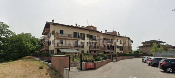 1 bedroom Apartment in Pavia, Italy No. 207038 5