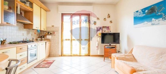 3-Zimmer Villa in Saronno, Italy, Nr. 89566 6