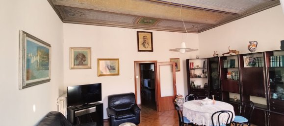 365m² Building in Marradi, Italy No. 92566 8