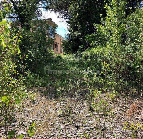 Terreno em Gorizia, Italy 2217 m² N.º 149023