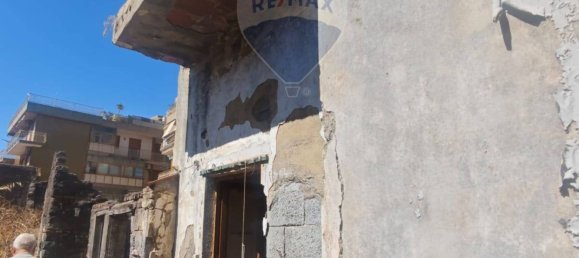 2 bedrooms House in Catania, Italy No. 380117 2