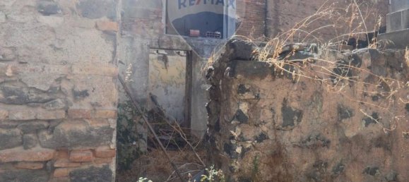 2 bedrooms House in Catania, Italy No. 380117 3