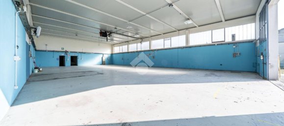 7 rooms Villa in Baricella, Italy No. 236929 6