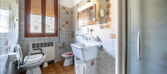 7 rooms Villa in Baricella, Italy No. 236929 24