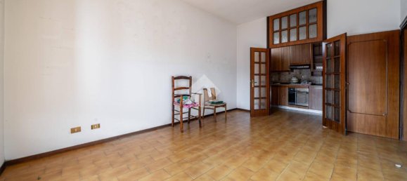 7 rooms Villa in Baricella, Italy No. 236929 3