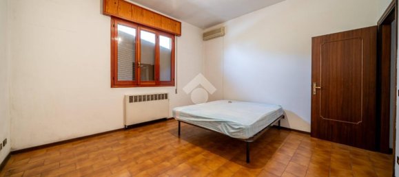 7 rooms Villa in Baricella, Italy No. 236929 4