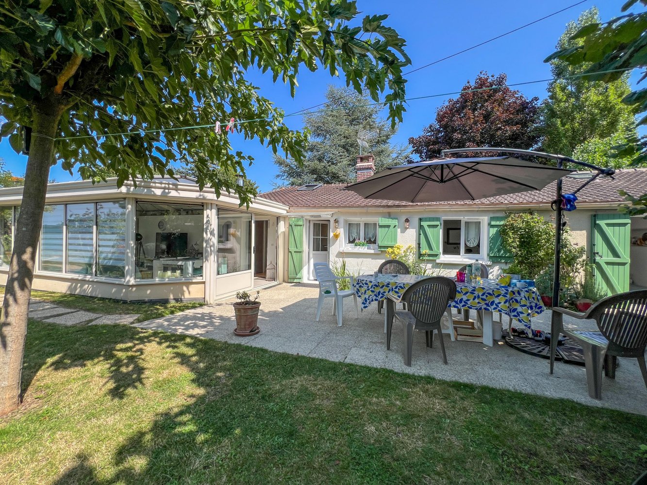 Casa T3 em Houdan, France N.º 291353