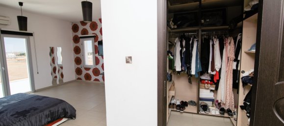 4 bedrooms Villa in Xylofagou, Cyprus No. 22390 14