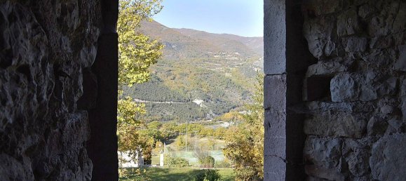 4 rooms House in Vallo di Nera, Italy No. 67480 2