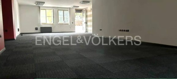 Квартира с 4 спальнями в Тренто, Италия № 107537 2