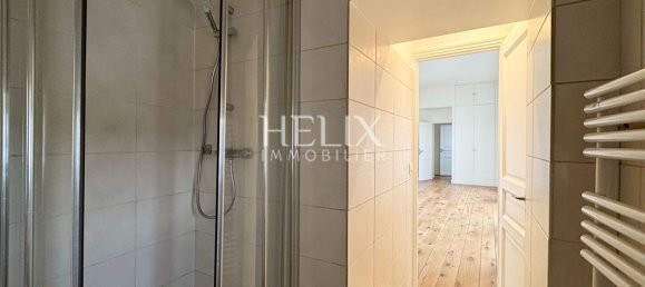 3 bedrooms Apartment in Le Pecq, France No. 177114 9