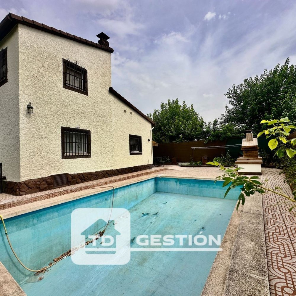 5 Schlafzimmer Haus in Grinon, Spain, Nr. 213860