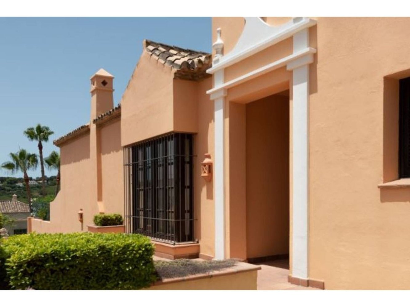 4 bedrooms House in Cadiz, Spain No. 29420