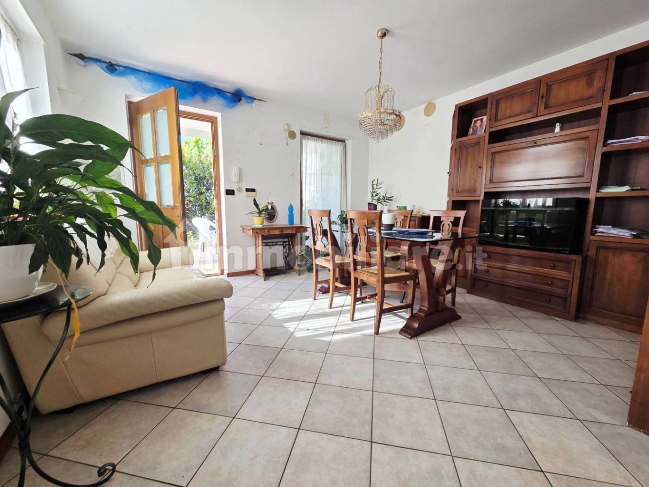 3 bedrooms Apartment in Roveré della Luna, Italy No. 358760