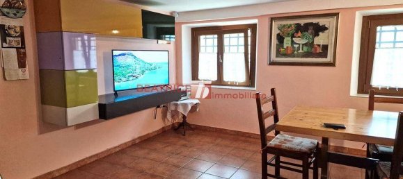 Villa de 3 dormitorios en Lucca, Italy No. 100339 22