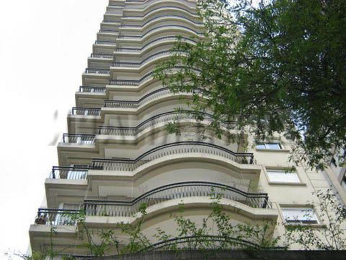 Дом с 4 спальнями в Сан-Паулу, Бразилия № 585682