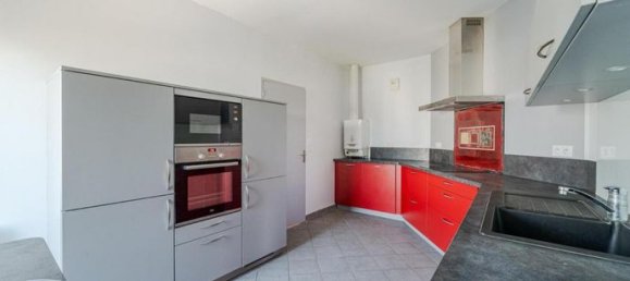 2 Schlafzimmer Wohnung in Tours, France, Nr. 301592 8