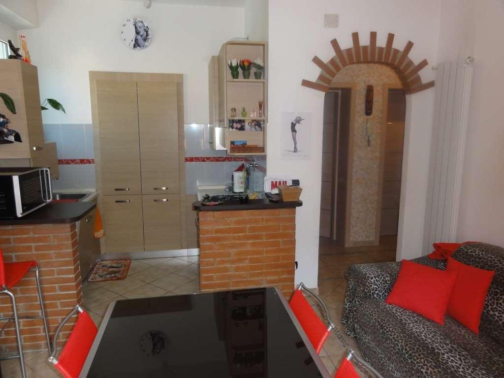 4-salle Appartement à Cairo Montenotte, Italy No. 118394