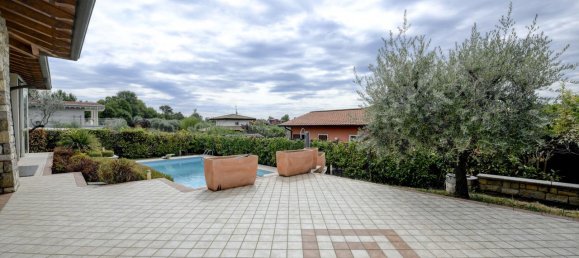 5-Zimmer Villa in San Felice del Benaco, Italy, Nr. 117282 12