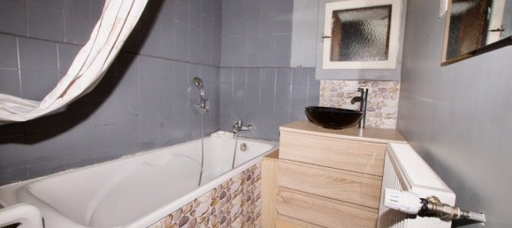 Casa de 5 dormitorios en Perrignier, France No. 190093 13