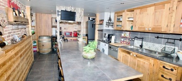 Casa de 5 dormitorios en Perrignier, France No. 190093 7