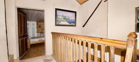 Casa de 5 dormitorios en Perrignier, France No. 190093 10