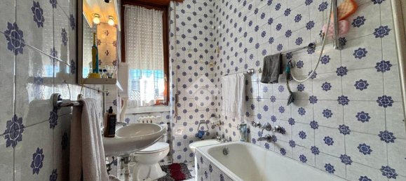 3-salle Appartement à Arosio, Italy No. 139335 12