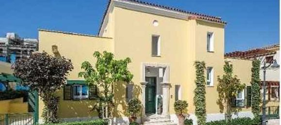 4 bedrooms House in Limassol, Cyprus No. 11641 2