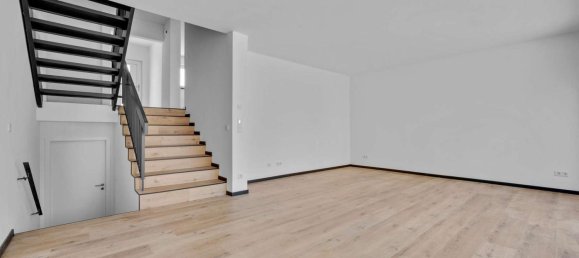 3 Schlafzimmer Haus in Bamberg, Germany, Nr. 359182 5