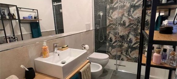 Квартира с 5 комнатами в Терни, Италия № 220461 8