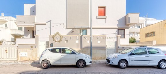 4 rooms Apartment in Casarano, Italy No. 148491 2