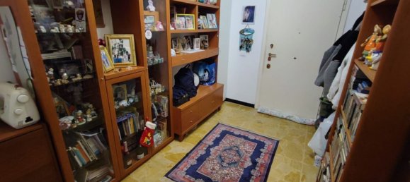 Apartamento de 3 habitaciónes en Rapallo, Italy No. 208499 2