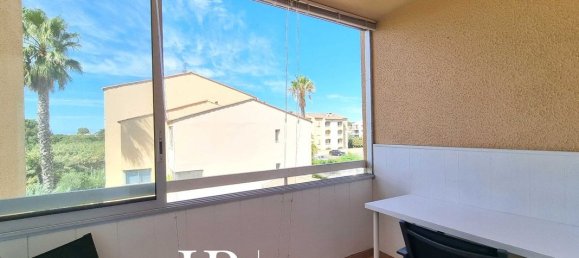 1 bedroom Apartment in Sanary-sur-Mer, France No. 326013 2