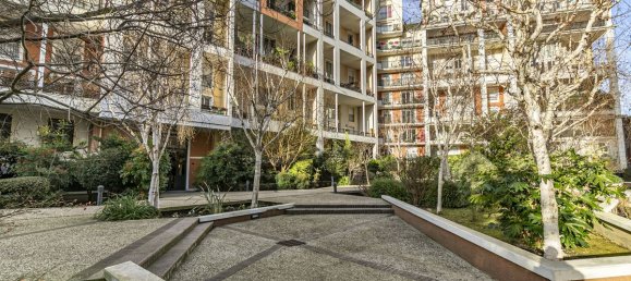 Dúplex de 3 dormitorios en Courbevoie, France No. 147580 8