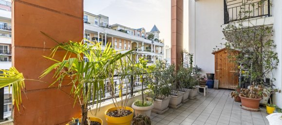 Dúplex de 3 dormitorios en Courbevoie, France No. 147580 15