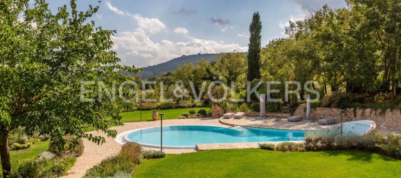 6 غرف نوم فيلا في Todi, Italy رقم 132079 25