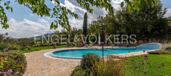 6 غرف نوم فيلا في Todi, Italy رقم 132079 33