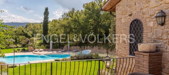 6 غرف نوم فيلا في Todi, Italy رقم 132079 24