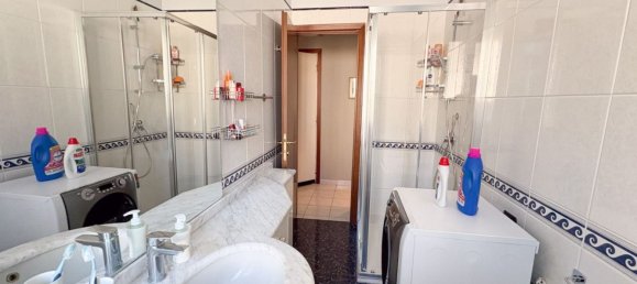 Apartamento de 3 divisões em Biassono, Italy N.º 334569 18