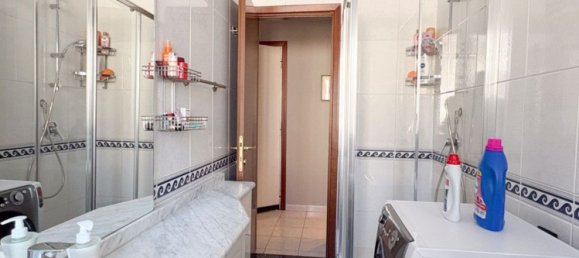Apartamento de 3 divisões em Biassono, Italy N.º 334569 19