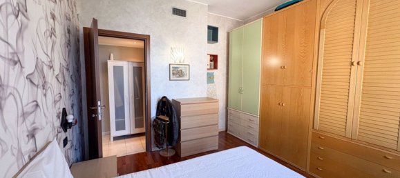 Apartamento de 3 divisões em Biassono, Italy N.º 334569 16