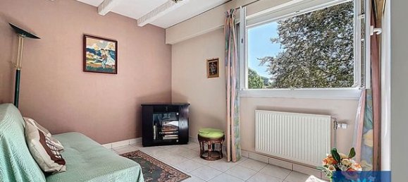 Apartamento de 2 dormitorios en La Roche-sur-Yon, France No. 315798 2