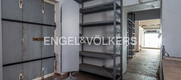 151m² Commercial property in Rome, Italy No. 109160 9