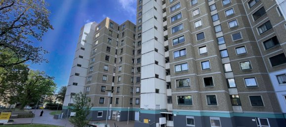 Apartamento de 3 dormitorios en Frankfurt am Main, Germany No. 348995 2