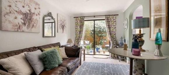 3 bedrooms Office in Isleworth, United Kingdom No. 12343 3