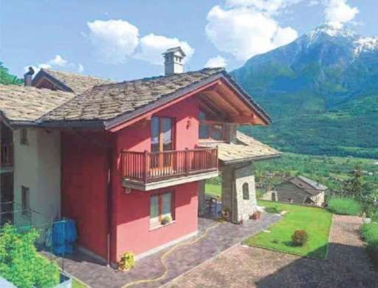 4-salle Maison à Quart, Italy No. 301518