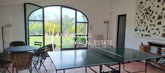 21 room Villa in Rignano sull'Arno, Italy No. 209004 8