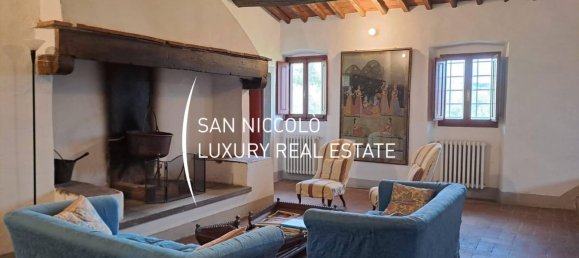 21 room Villa in Rignano sull'Arno, Italy No. 209004 3